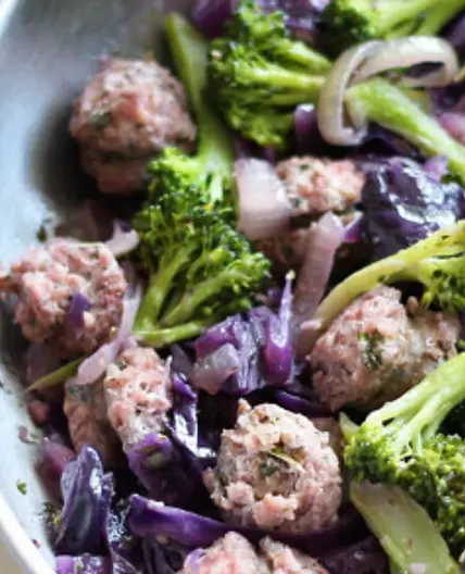 Sausage, Broccoli & Cabbage Stir Fry