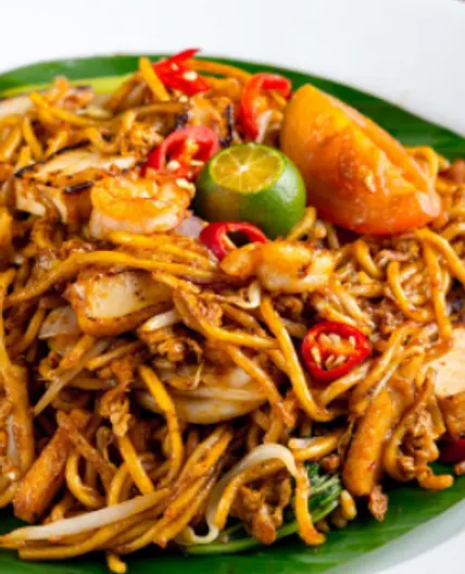 The Keto Guide - Thai Chicken Zoodles