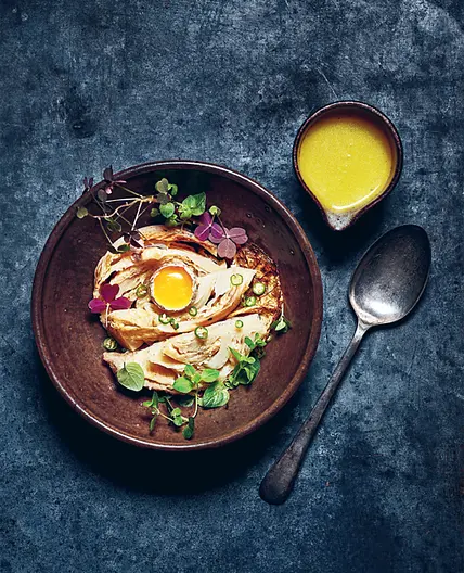 CHARCOAL-ROASTED SAVOY CABBAGE with lemon sauce and quail’s egg