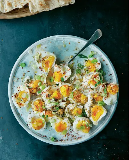 Hassan’s easy eggs with za’atar and lemon