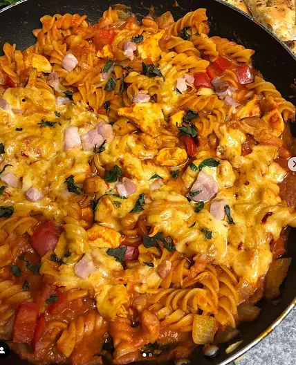 Chicken & Bacon Red Pesto Pasta with Mexican Cheese