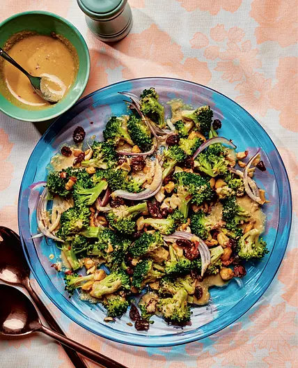 broccoli salad with creamy cashew dressing