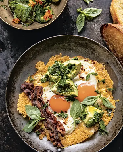 cheddar-fried eggs with bacon and herbs