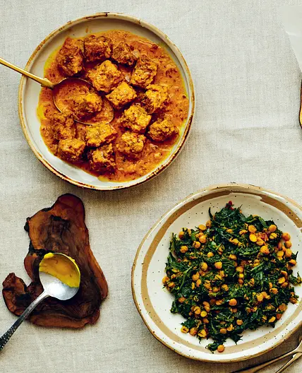PALAK SUVA KI SABZI  Garlic, Spinach & Dill Dal