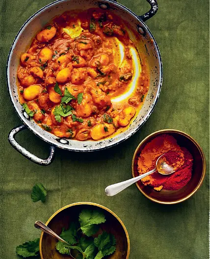 GUJARATI RANGOON NA VAAL Broad Bean Curry with Carom Seeds, Jaggery & Tamarind Paste