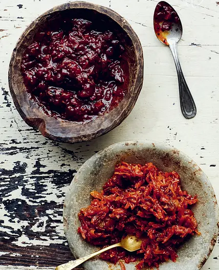 BENGALI TAMATAR CHUTNEY Tomato Chutney with Nigella Seeds & Chilli