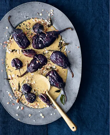 BAGHARE BAINGAN PEANUT, SESAME AND COCONUT AUBERGINES