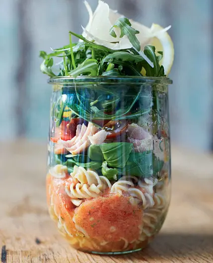 ITALIAN JAM JAR SALAD