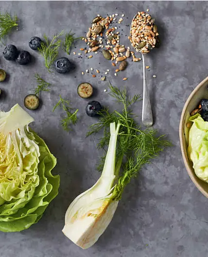 ROUND LETTUCE, FENNEL, BLUEBERRY & CHILLI SALAD