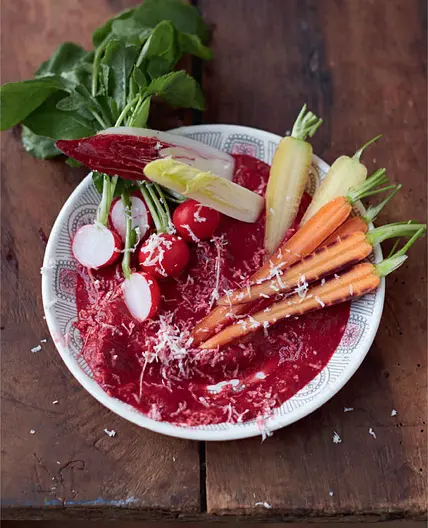 FEISTY BEET & HORSERADISH DIP
