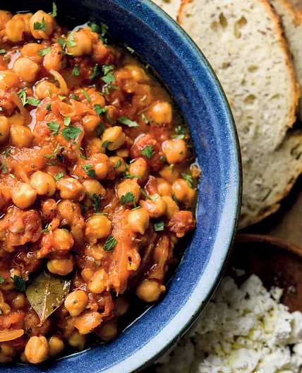 Greek-Style Braised Chickpeas with Tomatoes and Orange