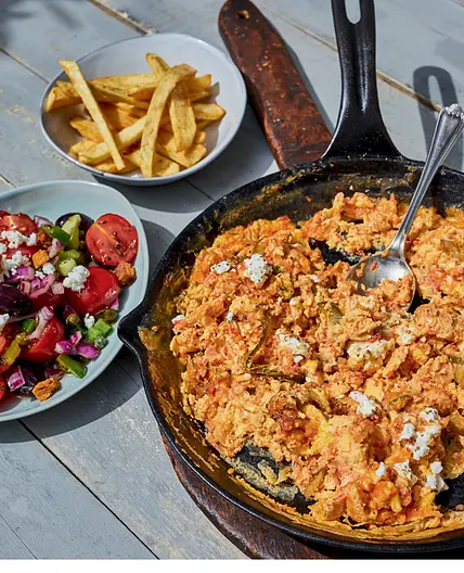 SCRAMBLED EGGS STRAPATSADA