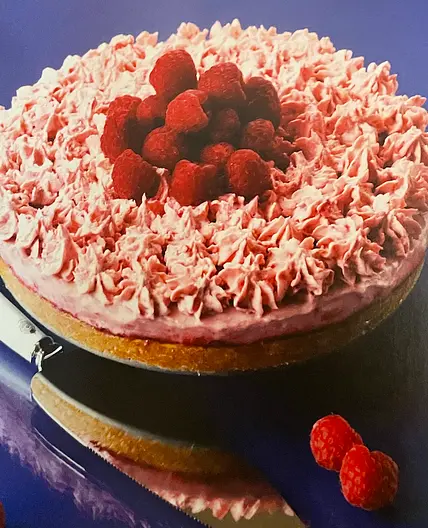 RASPBERRY AND MASCARPONE TART
