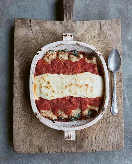 CRESPELLE ALLA FIORENTINA (florentine pancakes)