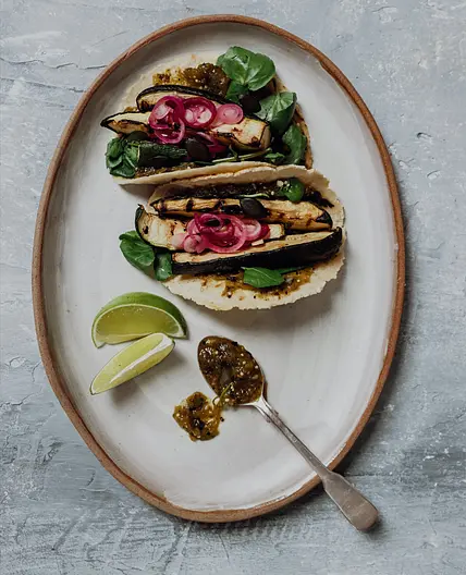 Green Tacos with Zucchini Spears