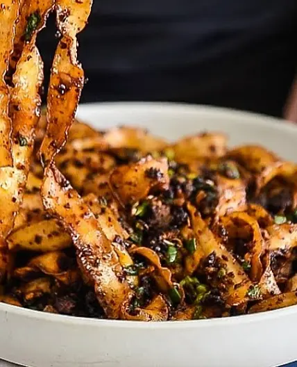 Garlic Chili Noodles
