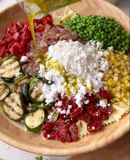 HEALTHY SUMMER PASTA SALAD 🌽