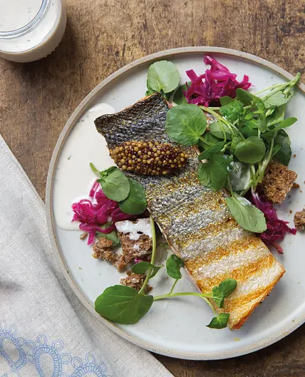 grilled salmon with watercress salad, rye croutons, and buttermilk dressing