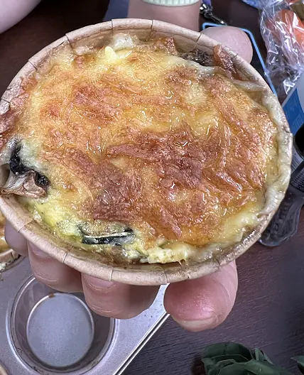 Cupcake omelet