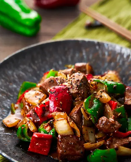 Black Pepper Beef (黑椒牛柳)
