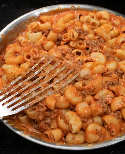 Creamy Tomato Pasta w/Beef
