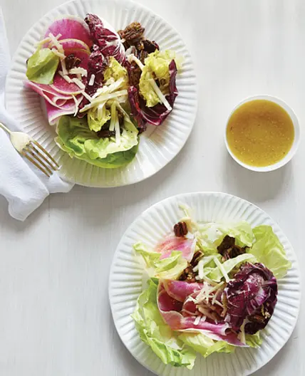 Apple Cider Salad with Apple Cider Vinaigrette