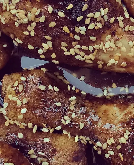 Cuisse de poulet miel et sésame