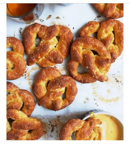 Keto Soft Pretzels