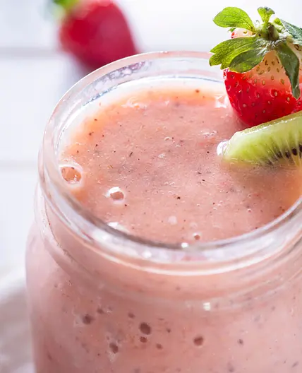 Strawberry & Kiwi Fruit Smoothie (no banana)