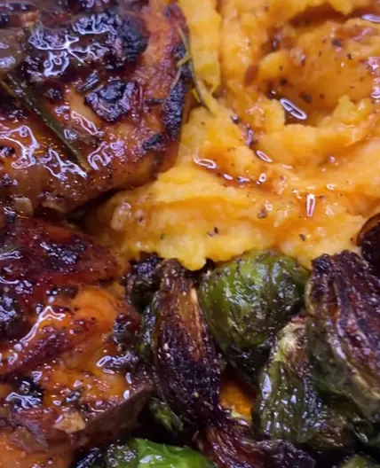 Lemon Herb Chicken Thighs