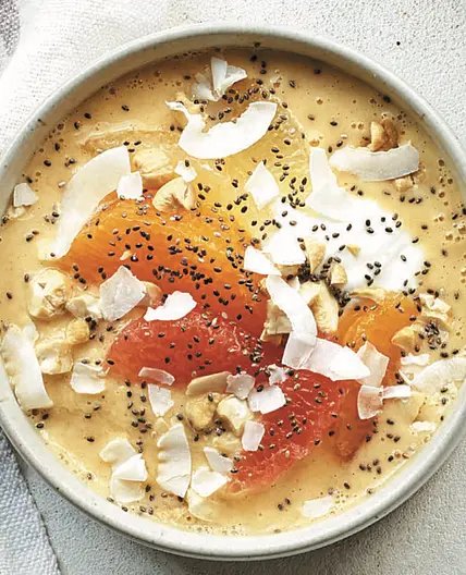 Citrus-Pineapple Smoothie Bowl (no banana)