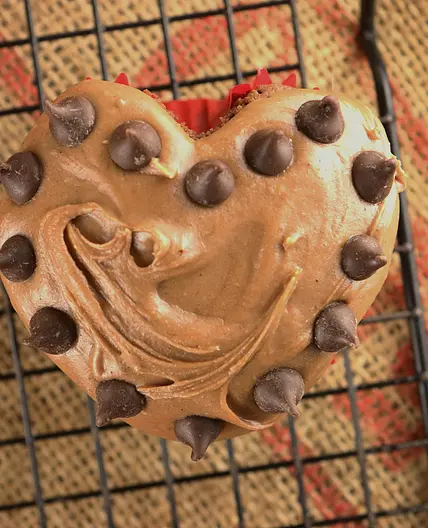 Chocolate heart cupcakes for your valentine - Recipes from a Normal Mum