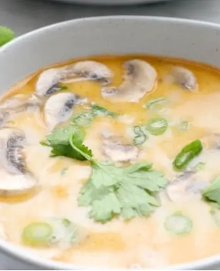 Tom Kha Gai (Thai Coconut Soup)