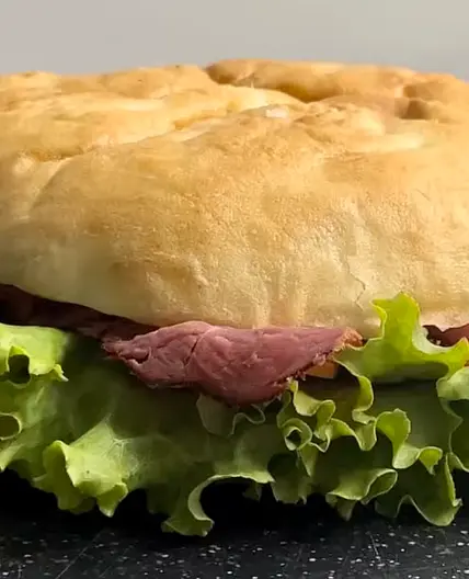 Pastrami Pfirsich Sandwich