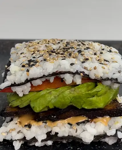 Veganes Tofu Sushi Sandwich