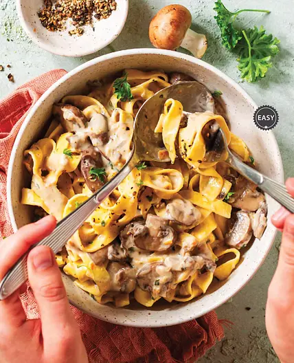 Bandnudeln mit Champignon Rahmsoße (Thermomix)