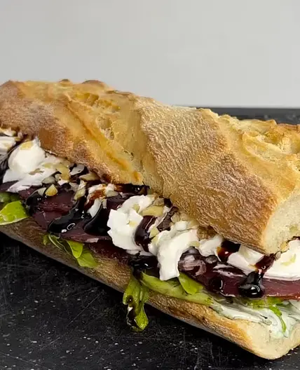 Das ultimative Bresaola Burrata Sandwich