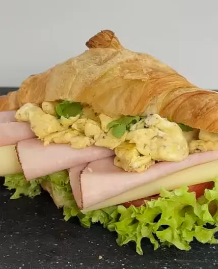 Schinken Ei Croissant