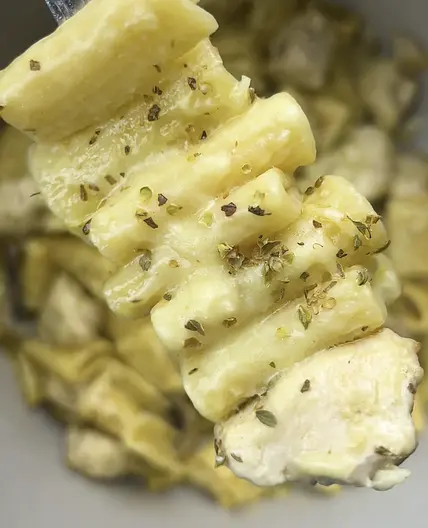 Creamy Mushroom and Chicken Pasta 🥰