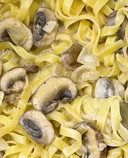 Creamy Mushroom & Lemon Pasta 🍋