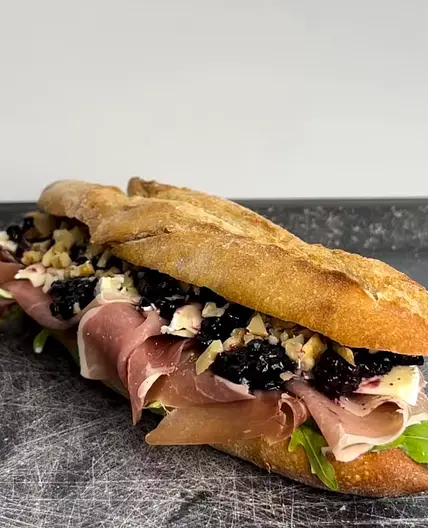 Italien trifft Frankreich Sandwich