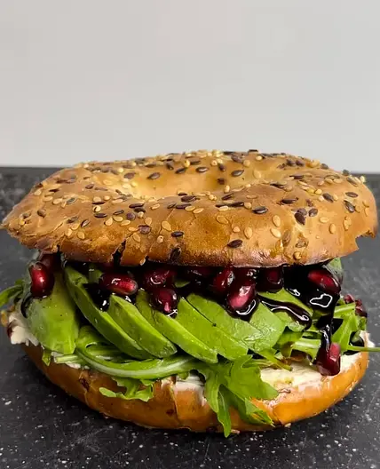 Next level Avocado Bagel