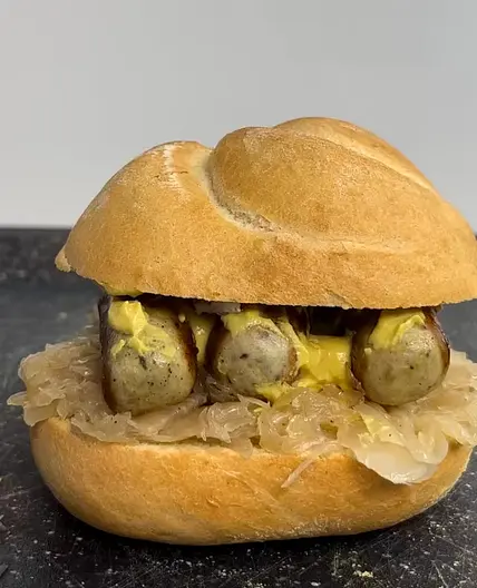 Sandwiches rund um die Welt | Nürnberger Bratwurst Semmel - Deutschland