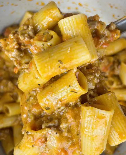 Beef and Cheddar Pasta 🧀 🥰