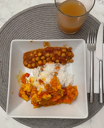 Indian Butter Chickpeas