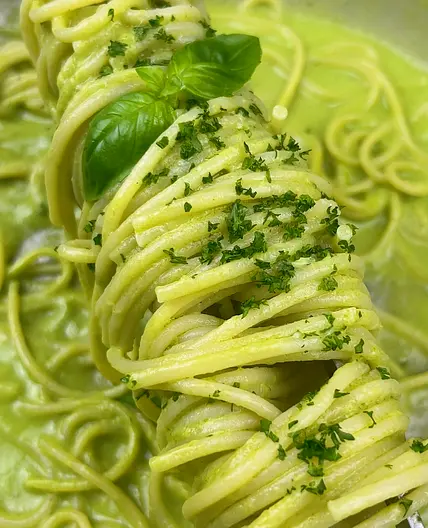 Delicious Avocado Pasta 💚