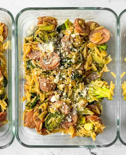 WWL Lemon Garlic Orzo And Broccoli Skillet With Sausage
