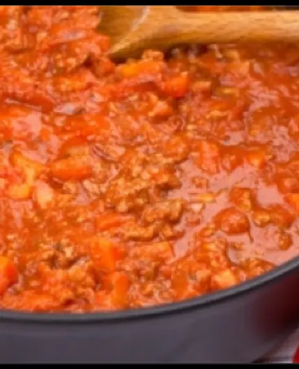 Sauce à spaghetti à la viande de Nicole Lefebvre - Lefebvres de Fugèreville