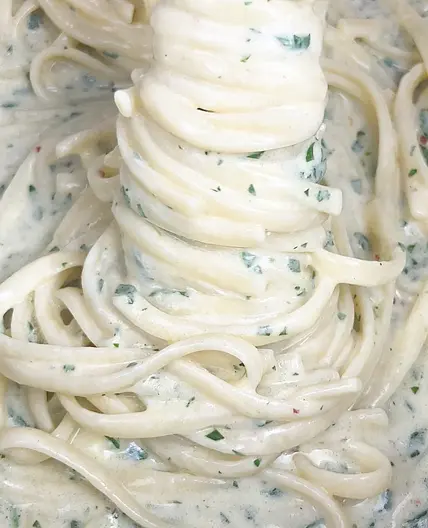 Super easy student pasta! (cream cheese & parmesan)