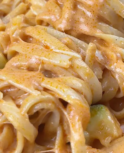 Easiest Creamy Zucchini Pasta 🍝